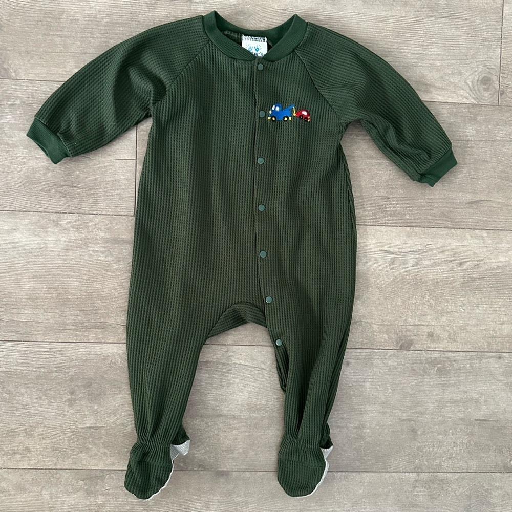 Vintage Carter’s Baby Boy Footies Tow Truck Vehicles 9-12 months forest green